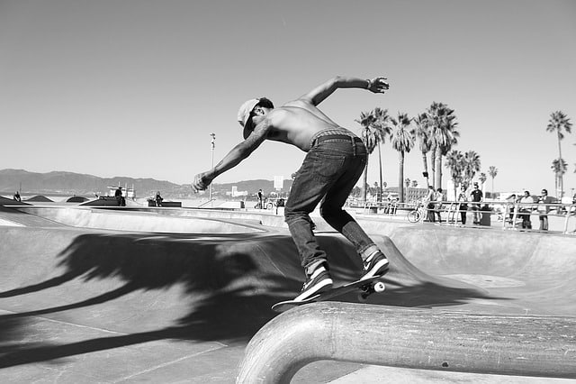 Comment réussir ses premiers pas au skate ?