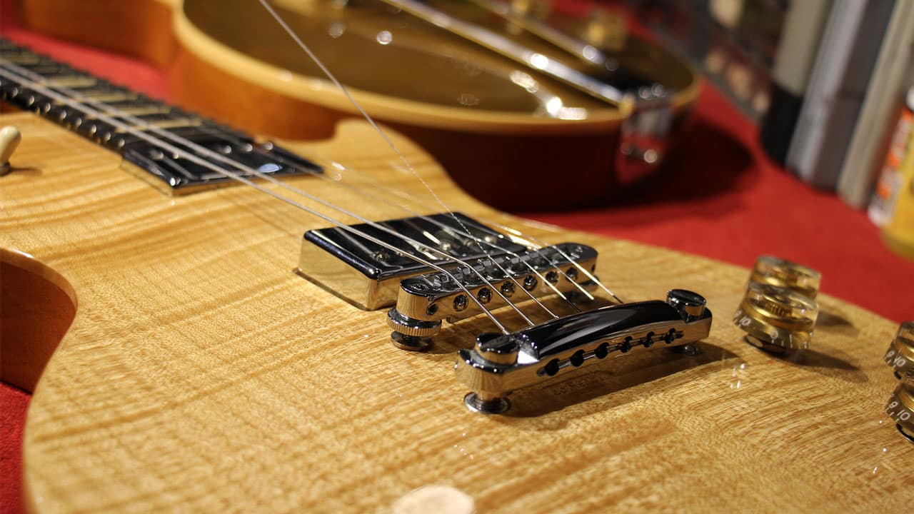Les cordes de guitare : comment les choisir ?