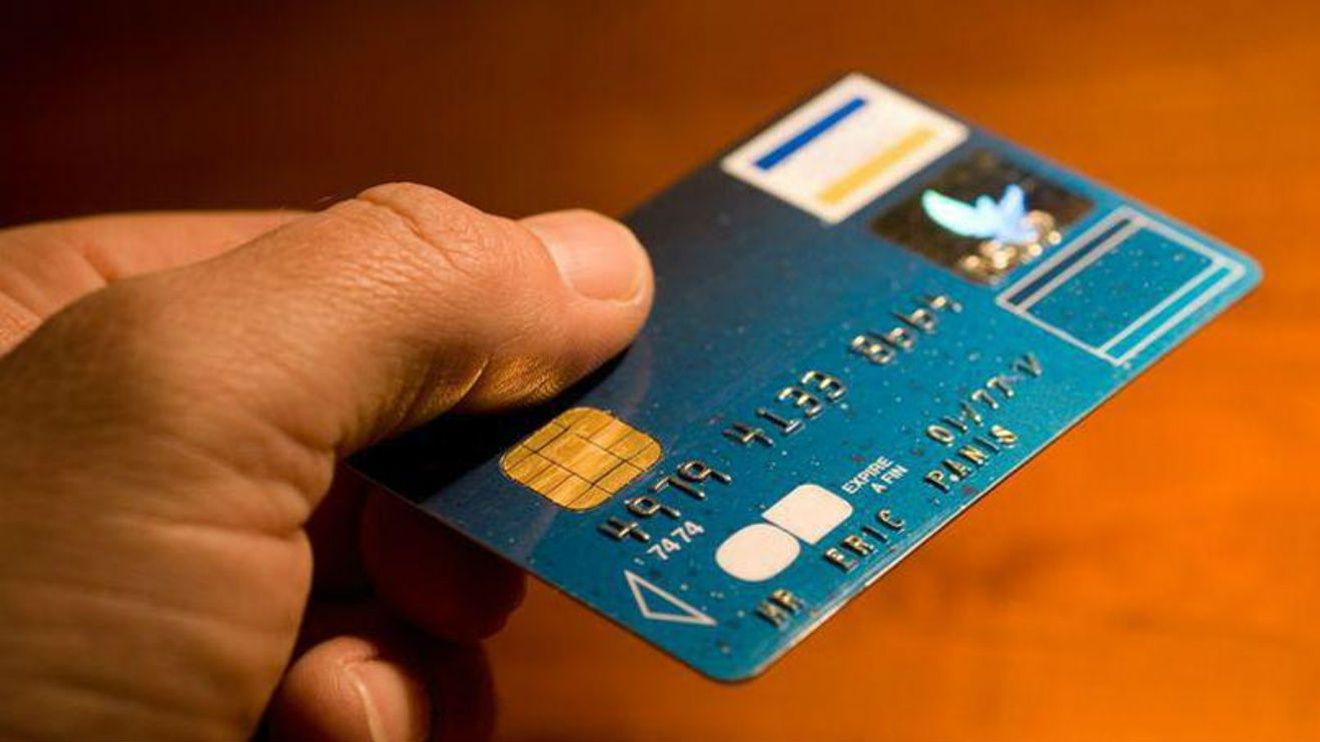 Les cartes bancaires: Stratégie pour faire des économies