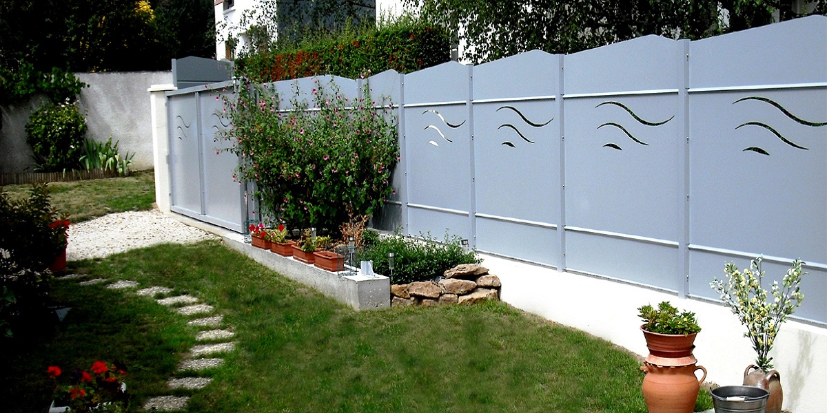 Clôturer son jardin : 3 techniques à petit prix