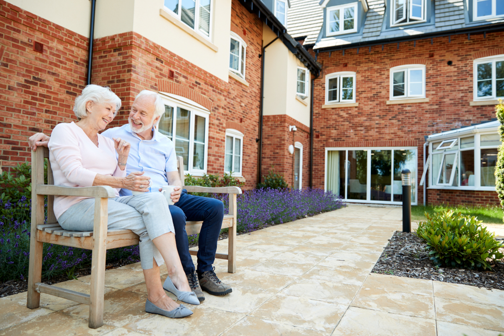 Investissement LMNP : pourquoi miser sur une résidence service senior ?
