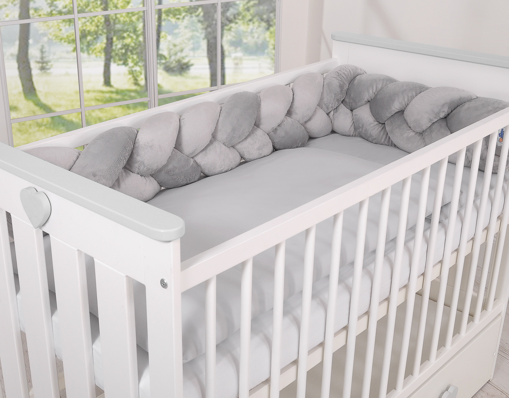 Tour de lit pour bébé: quelle tendance pour 2022 ?