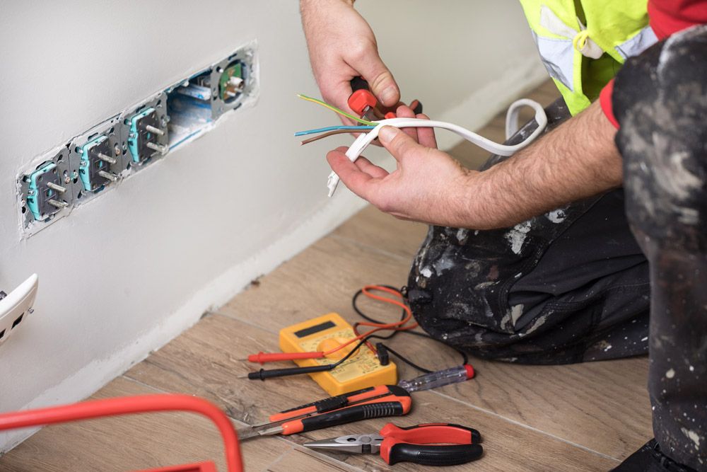 Rénovation habitation: comment préparer un chantier électrique ?