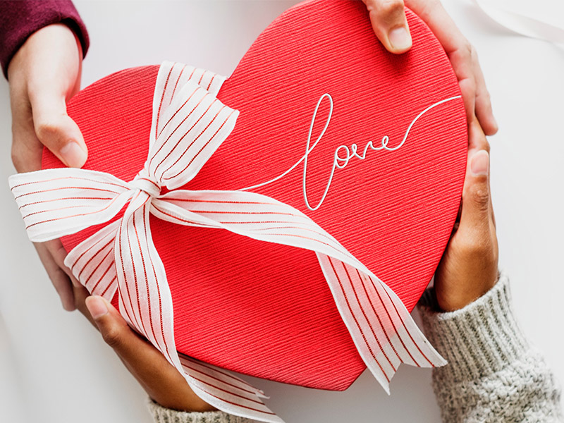 Quel cadeau pour surprendre sa femme à la Saint-Valentin ?