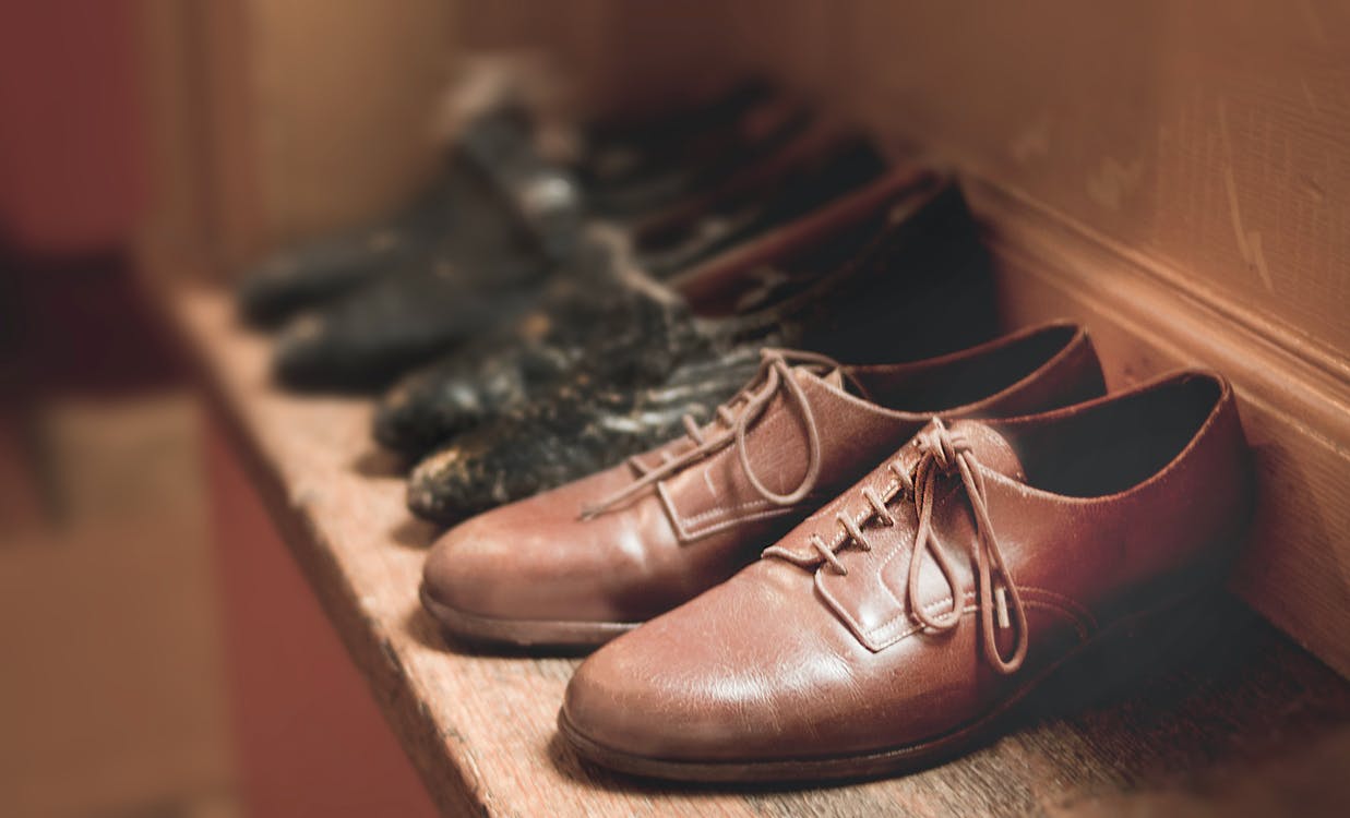 Redonnez vie à vos chaussures en cuir avec MonCordonnier.com !