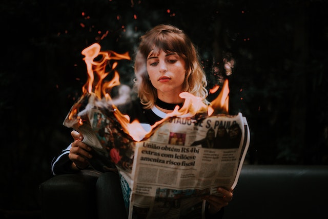 Comment les médias en ligne changent la manière dont nous consommons les actualités