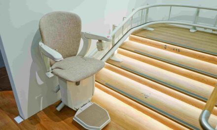 Prix d&rsquo;un monte-escalier: guide complet